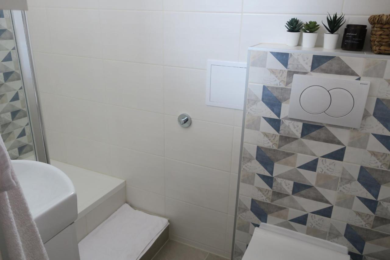 Mesic Apartment Сень Экстерьер фото